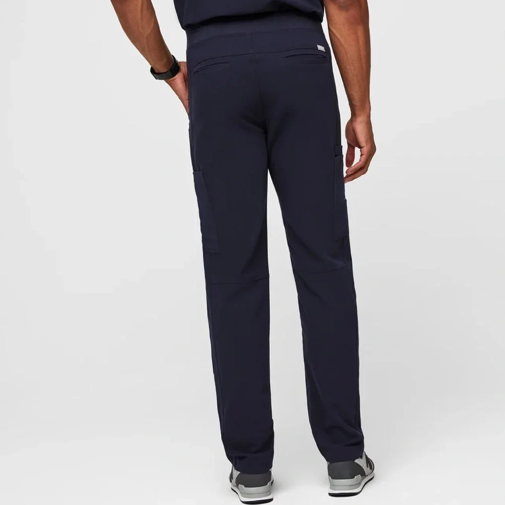 Men's Figs Axim Cargo Scrub Pants - Navy